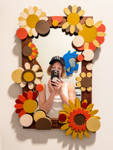 Load image into Gallery viewer, Flower Power//sold