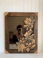 Load image into Gallery viewer, Daphne//Sold