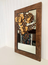 Load image into Gallery viewer, Mums//Sold